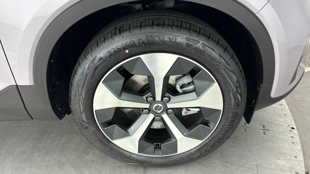 Volvo XC40 2.0 B3 Mhev Plus Dark Dct Euro 6 5-Door CK26DVA Silver #5