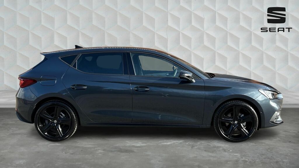 Seat Leon Etsi Mhev Fr Black Edition Dsg Euro 6 5-Door VN75YHW Grey #4
