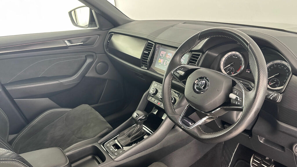 Skoda Kodiaq 2.0 Tdi Sportline Dsg 4Wd Euro 6 5-Door 7 Seat YB22TFE Grey #6