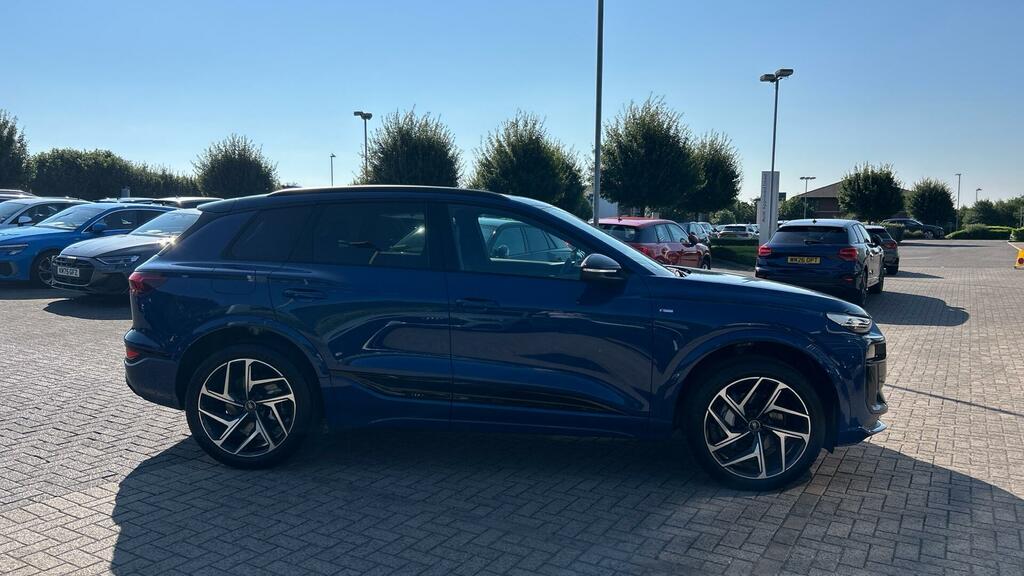 Audi Q6 E-Tron E-tron 100Kwh Black Edition Quattro 5-Door Blue #3