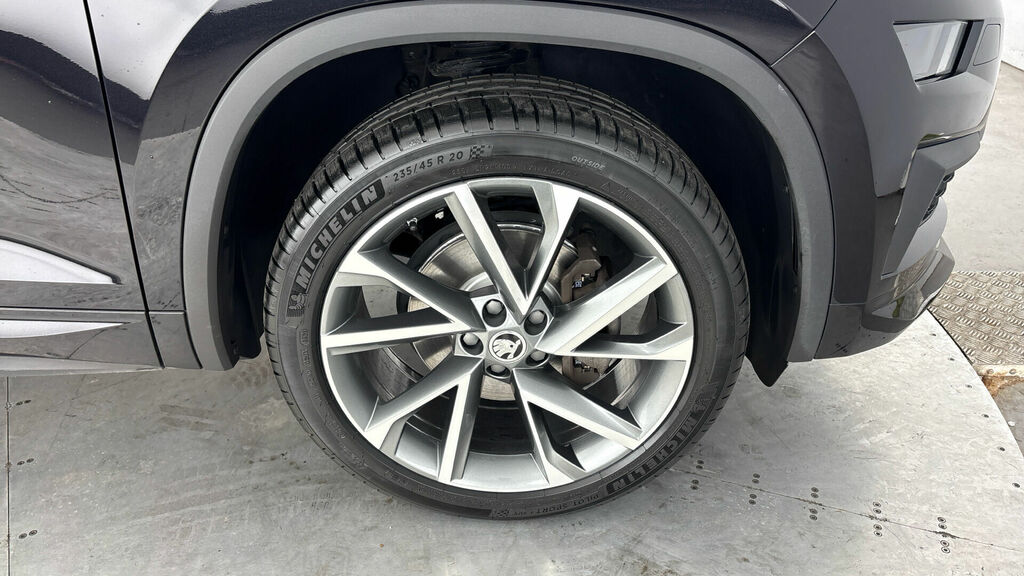 Skoda Kodiaq Tsi Act Sportline Dsg Euro 6 5-Door 7 Seat WU23XBV Black #5