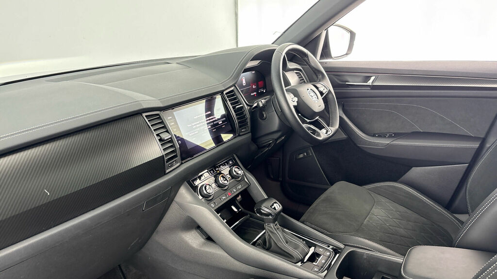 Skoda Kodiaq Tsi Act Sportline Dsg Euro 6 5-Door 7 Seat WU23XBV Black #2