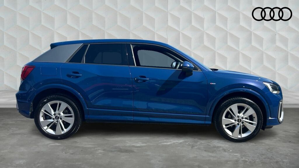 Audi Q2 1.0 Tfsi 30 S Line Euro 6 5-Door WM75HGD Blue #4