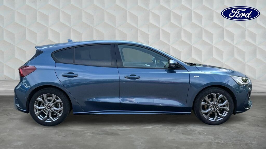 Ford Focus 1.0T Ecoboost St-line Euro 6 5-Door WP22LZU Blue #4