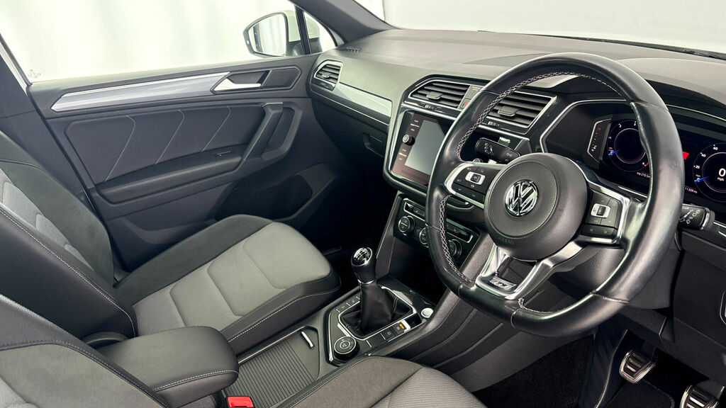 Volkswagen Tiguan 2.0 Tdi R-line Tech Dsg Euro 6 5-Door White #6