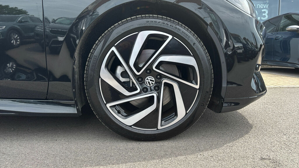 Volkswagen ID.7 Pro S 86Kwh Match Plus Tourer 5-Door VE26ENR Black #5