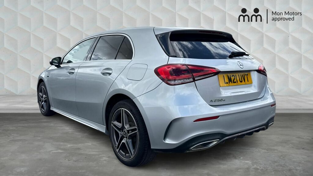 Mercedes-Benz A Class A250e 15.6Kwh Amg Line 8G-dct Euro 6 5-Door LM21UVT Silver #3