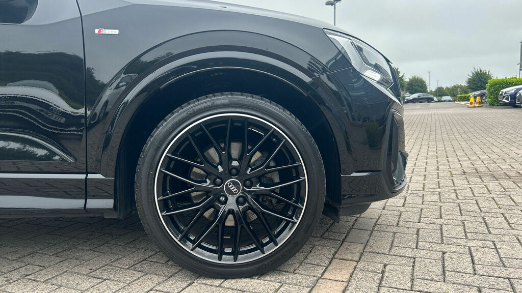 Audi Q2 Tfsi Cod 35 Black Edition Euro 6 5-Door WT23EOW Black #5