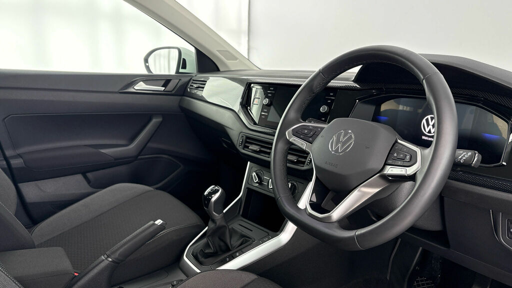 Volkswagen Taigo 1.0 Tsi Life Euro 6 5-Door VO75YZA White #6