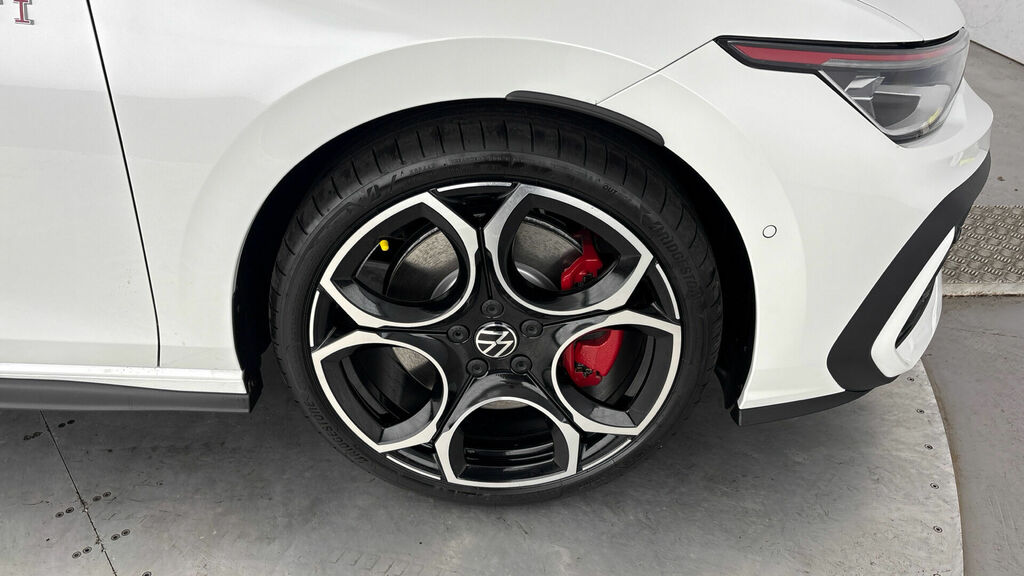 Volkswagen Golf 2.0 Tsi Gti Dsg Euro 6 5-Door WP26SXK White #5