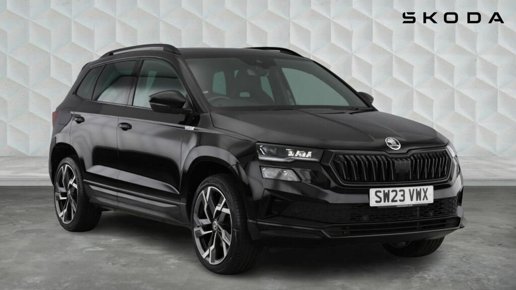 Skoda Karoq 2.0 Tsi Sportline Dsg 4Wd Euro 6 5-Door Black