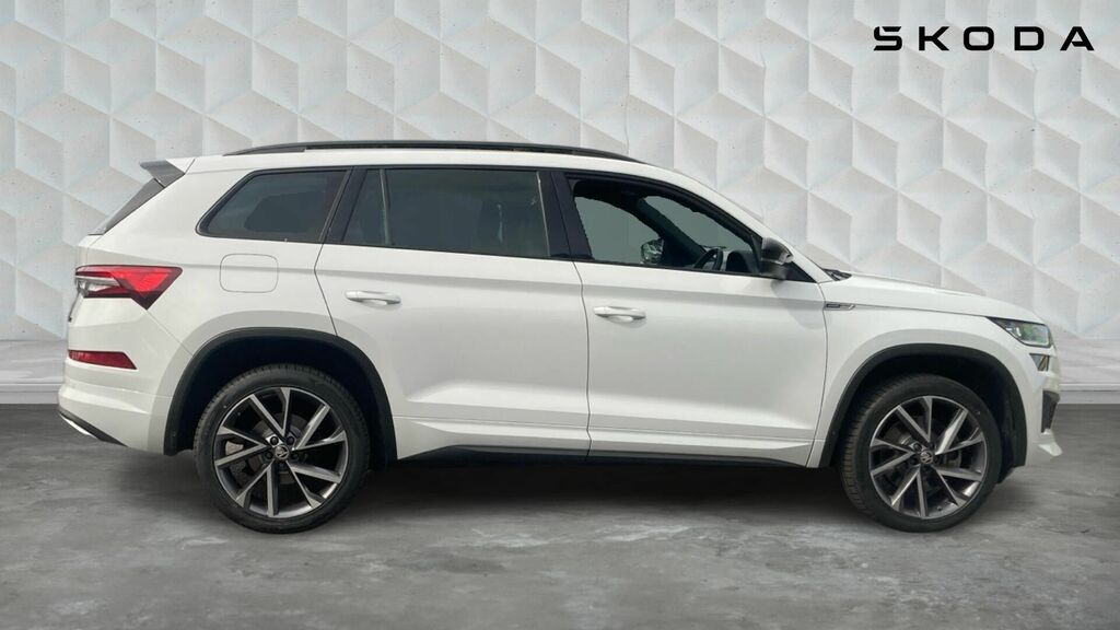 Skoda Kodiaq 2.0 Tdi Sportline Dsg 4Wd Euro 6 5-Door 7 Seat VE22JKF White #4
