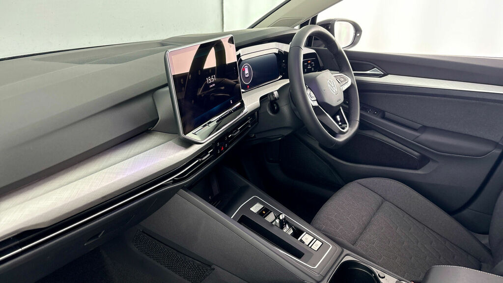 Volkswagen e-Golf Tsi Ehybrid 19.7Kwh Match Dsg Euro 6 5-Door CK26YVM Black #2