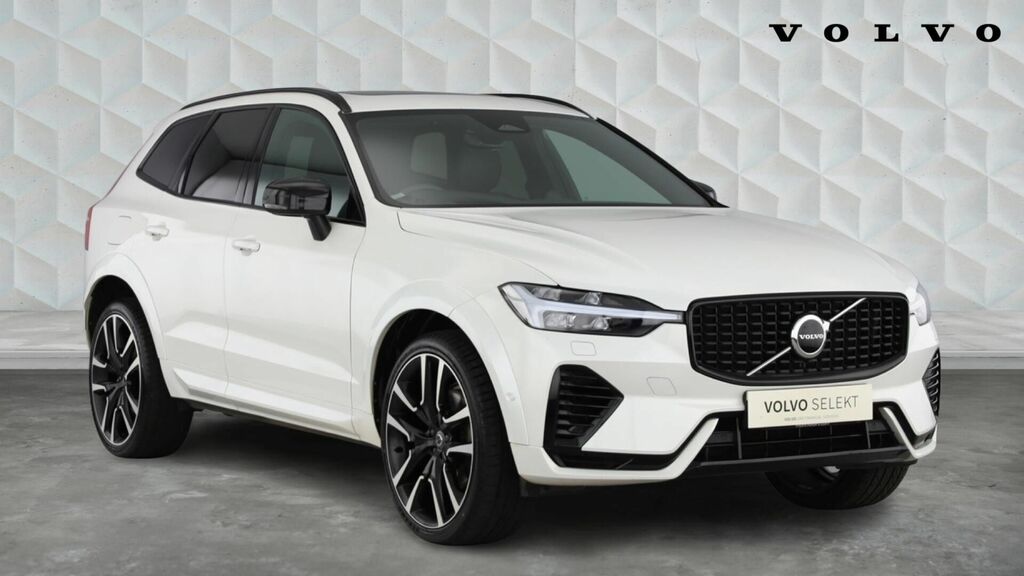 Volvo XC60 2.0H T8 Recharge 11.6Kwh R-design Pro Euro 6 WV71FKF White