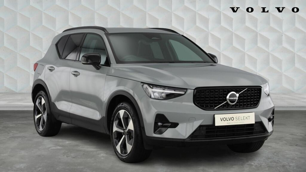 Volvo XC40 2.0 B3 Mhev Plus Dark Dct Euro 6 5-Door RF25NSV Grey