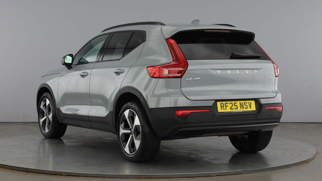 Volvo XC40 2.0 B3 Mhev Plus Dark Dct Euro 6 5-Door RF25NSV Grey #3