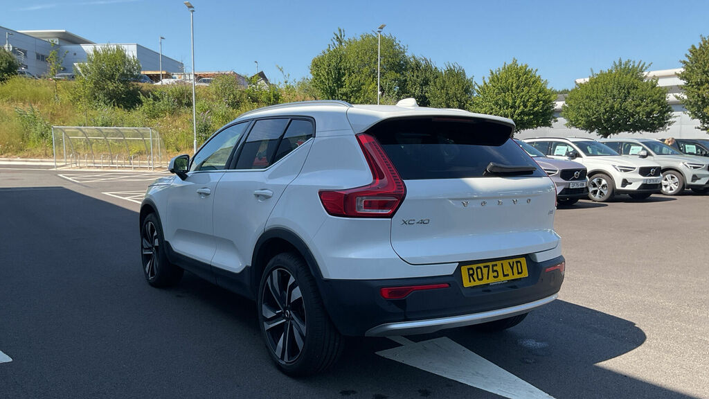 Volvo XC40 2.0 B4 Mhev Ultra Bright Dct Euro 6 5-Door RO75LYD White #3
