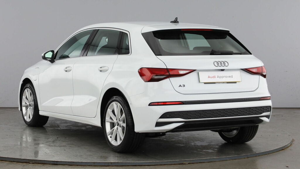 Audi A3 Tfsie Sport Sportback S Tronic Euro 6 5-Door 17.9K WN26EOY White #3