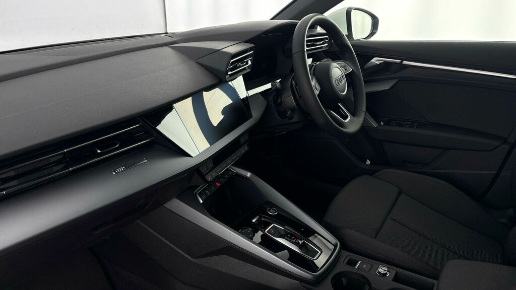 Audi A3 Tfsie Sport Sportback S Tronic Euro 6 5-Door 17.9K WN26EOY White #2