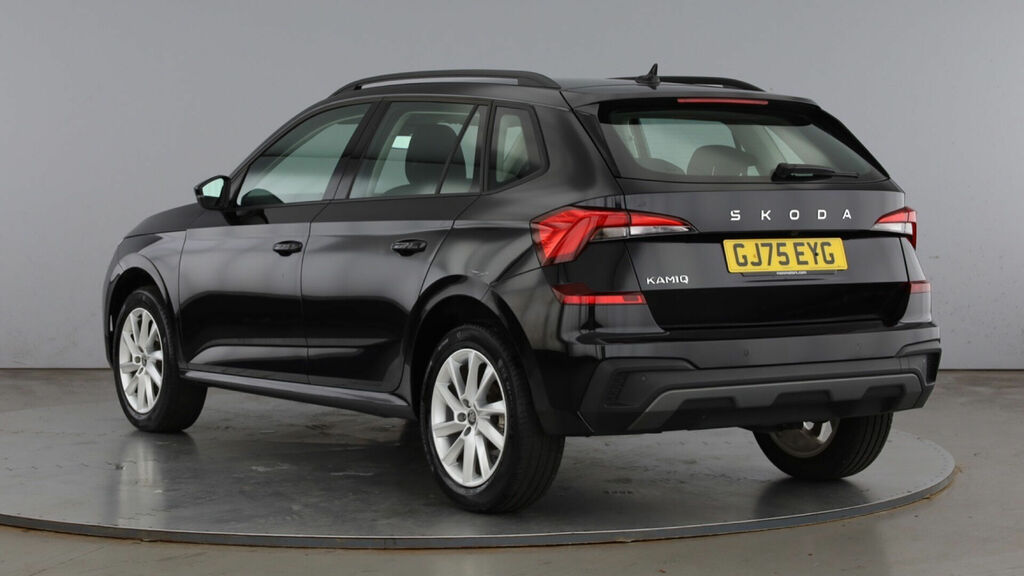 Skoda Kamiq 1.0 Tsi Se Edition Euro 6 5-Door GJ75EYG Black #3