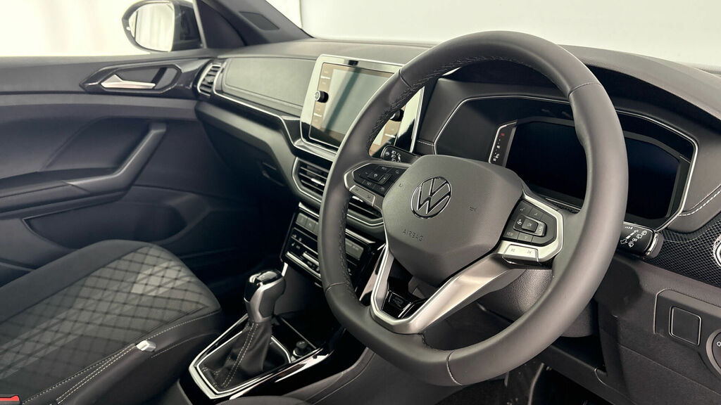 Volkswagen T-Cross 1.0 Tsi Black Edition Dsg Euro 6 5-Door WR26JZV Black #6