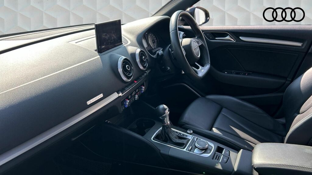 Audi S3 2.0 Tfsi Black Edition Sportback S Tronic Quattro Black #2