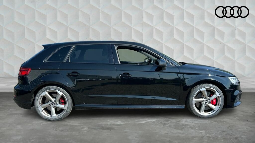Audi S3 2.0 Tfsi Black Edition Sportback S Tronic Quattro Black #4