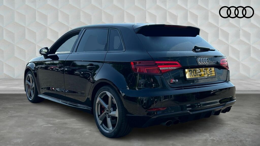 Audi S3 2.0 Tfsi Black Edition Sportback S Tronic Quattro Black #3