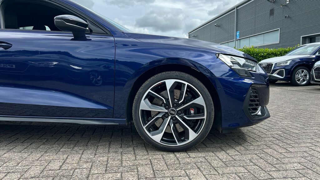 Audi S3 2.0 Tfsi Black Edition Sportback S Tronic Quattro Blue #5