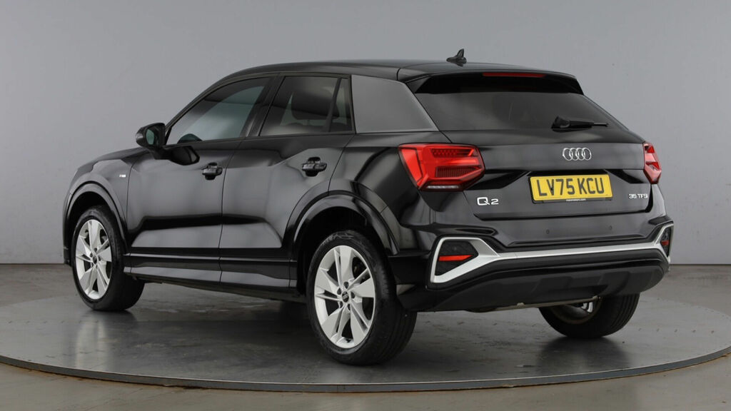Audi Q2 Tfsi Cod 35 S Line S Tronic Euro 6 5-Door LV75KCU Black #3