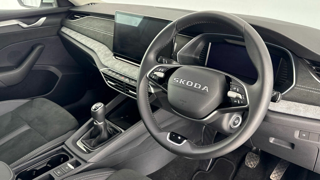 Skoda Octavia Tsi Act Se L Euro 6 5-Door White #6