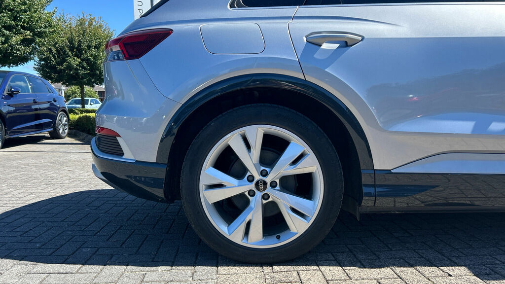 Audi Q4 E Tron 45 S Line 5-Door 82Kwh KP75XEW Silver #5