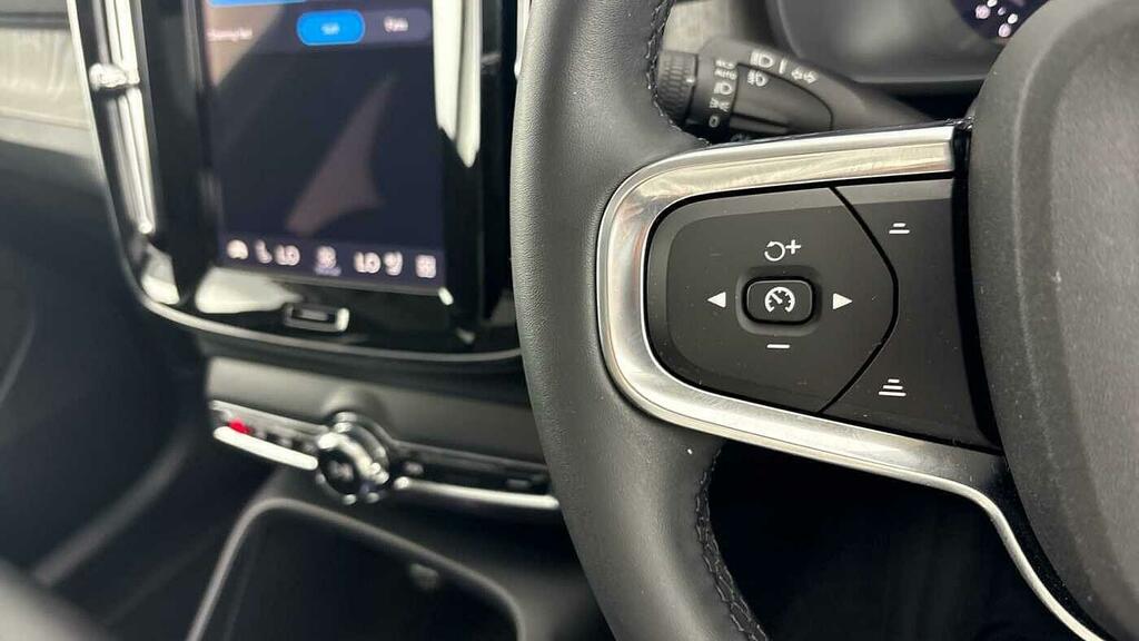 Volvo XC40 Ultra, B4 Mild Hybrid, Dark Blue #35