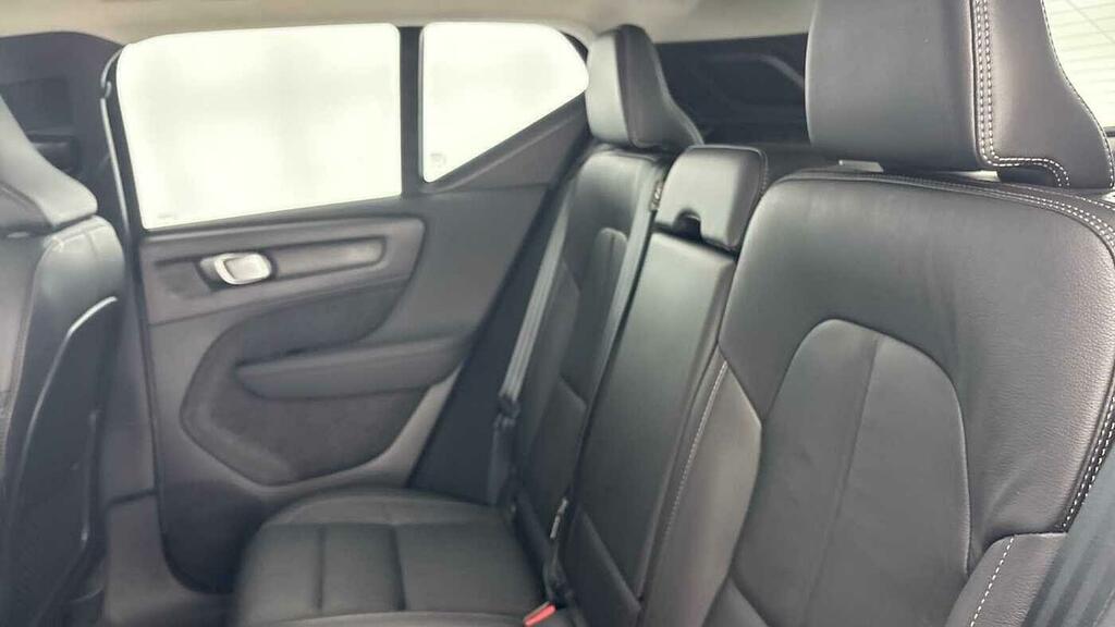 Volvo XC40 Ultra, B4 Mild Hybrid, Dark Blue #40