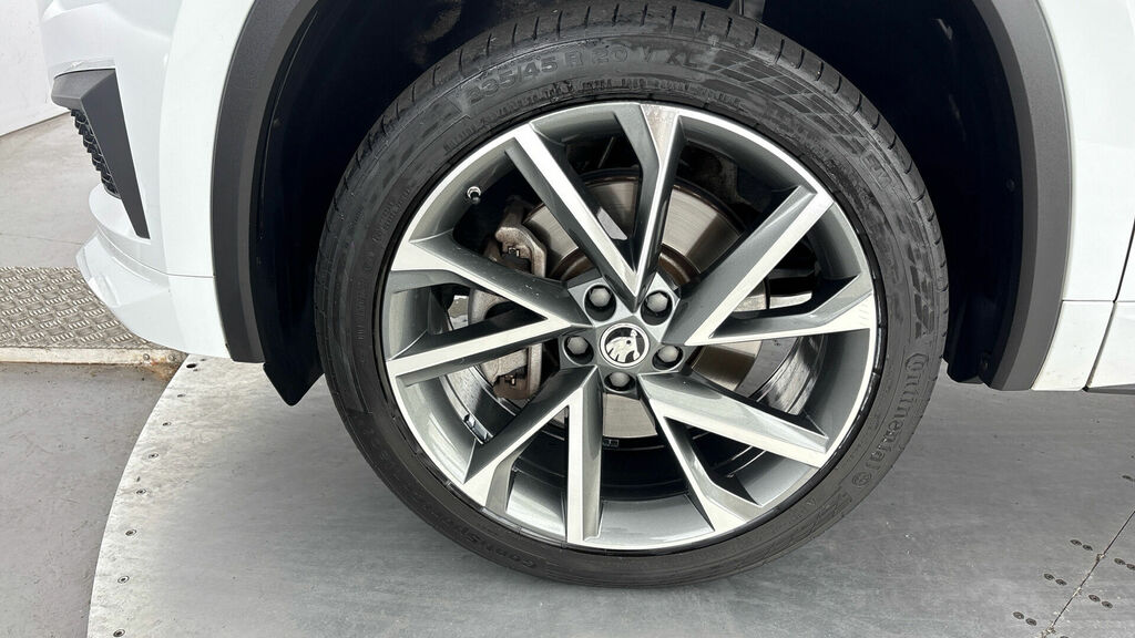 Skoda Kodiaq 1.5 Tsi 150Ps Se L Executive 7S Act Dsg Silver #42