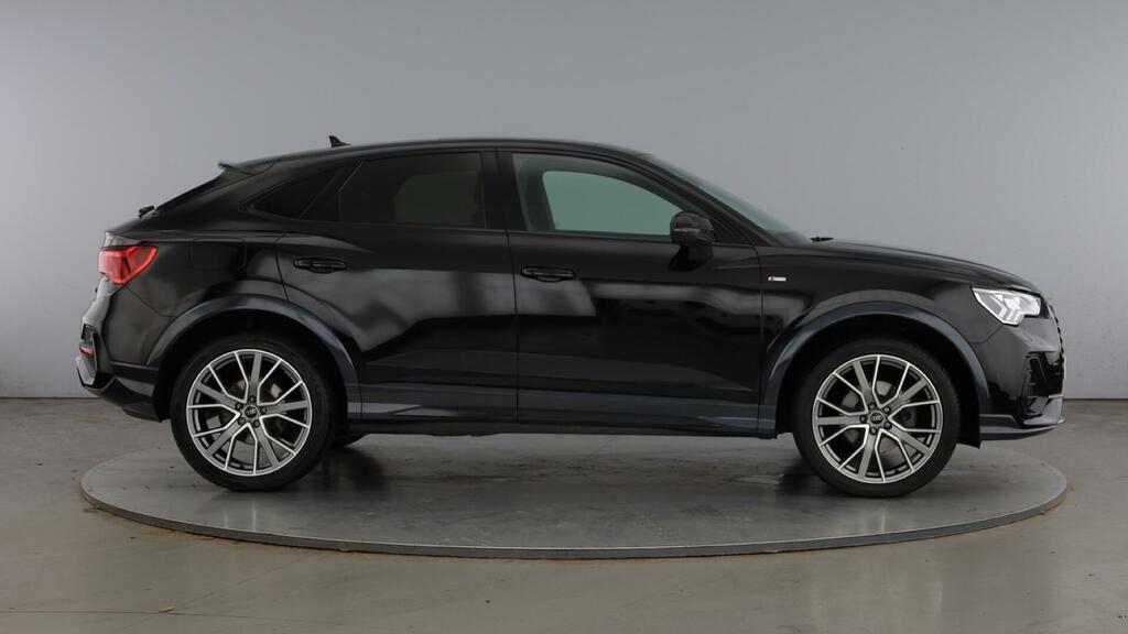 Audi Q3 Tfsi Cod 35 Black Edition Sportback S Tronic Euro Black #3