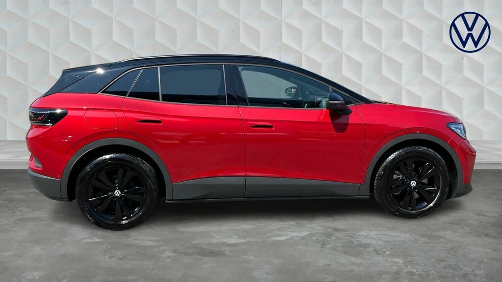Volkswagen ID.4 Pro 77Kwh Black Edition 5-Door KS75JNL Red #4