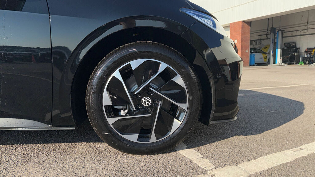 Volkswagen ID.3 Pro 59Kwh Match 5-Door VE26WGP Black #5