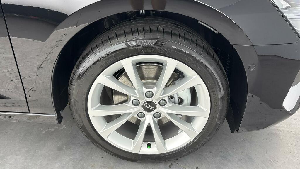Audi A3 Tfsie Sport Sportback S Tronic Euro 6 5-Door 17.9K Black #4