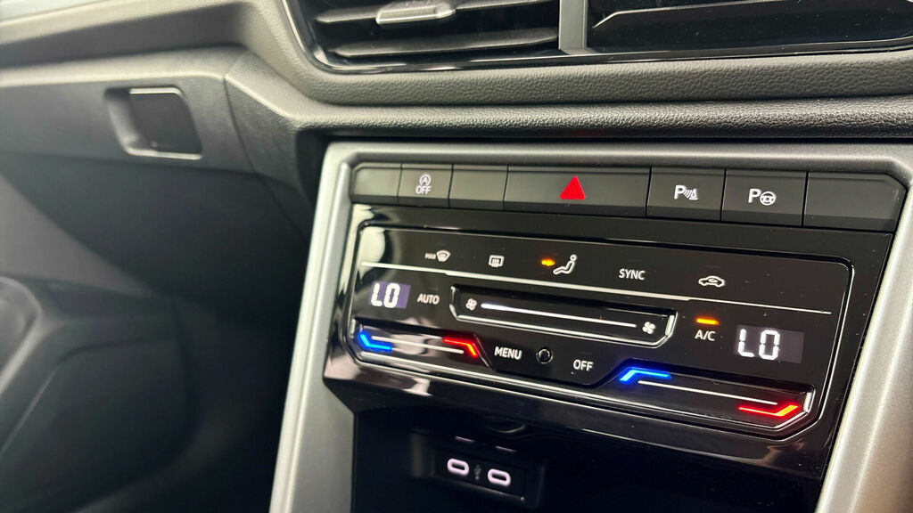 Volkswagen T-Roc R-line 1.5 Tsi 150Ps 6-Speed Blue #12
