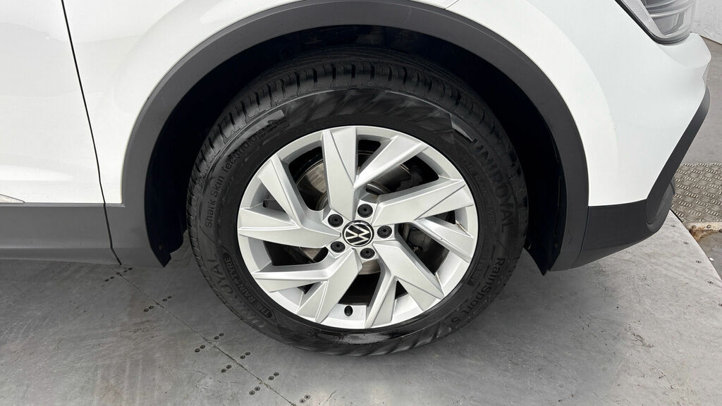 Volkswagen Tiguan Tsi Life Dsg Euro 6 5-Door White #5