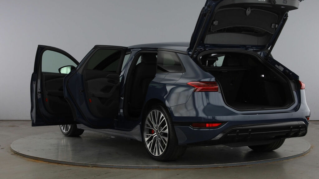 Audi A6 Avant 2.0 Tdi 40 Black Edition Estate S Troni Black #11
