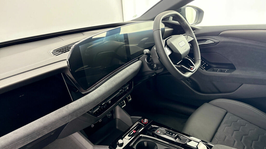 Audi A6 Avant Unspecified Avant Edition 1 E-tron Performance 270 Blue #2
