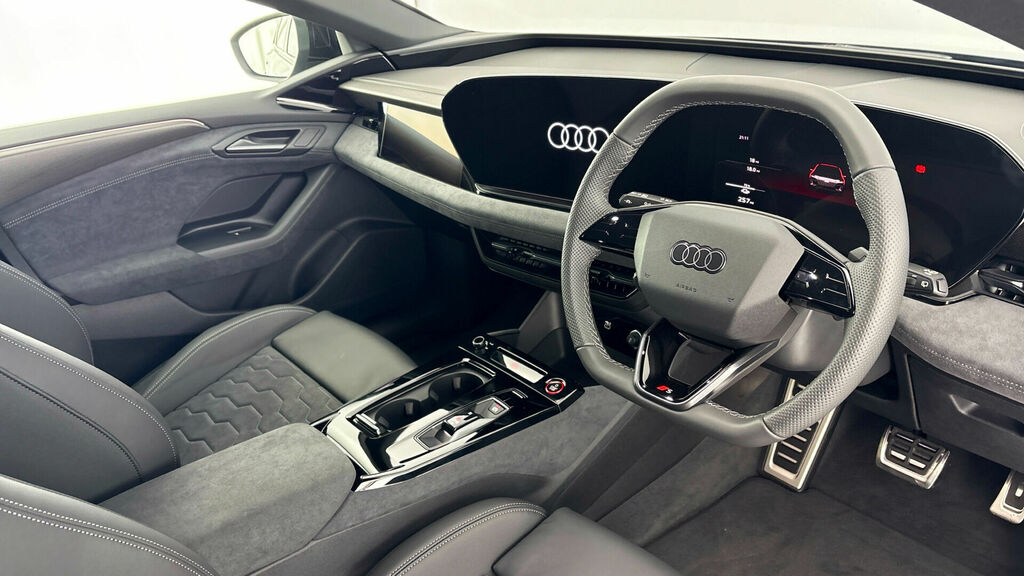 Audi A6 Avant Unspecified Avant Edition 1 E-tron Performance 270 Blue #6
