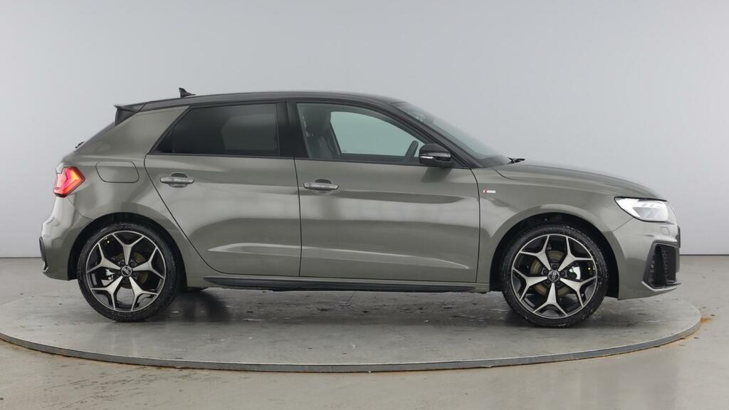 Audi A1 Sportback Black Edition 35 Tfsi 150 Ps S Tronic Grey #3