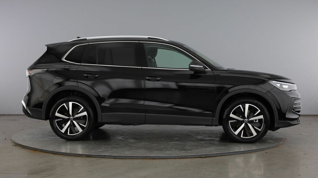 Volkswagen Tiguan 2.0 Tdi Elegance Dsg Euro 6 5-Door WV26ZUD Black #4