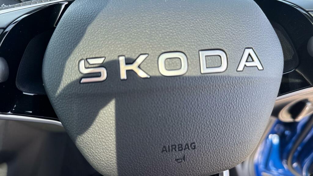 Skoda Karoq 1.5 Tsi Sportline Edition Dsg Estate DF75OBX Black #29
