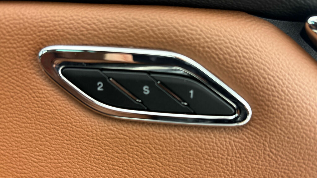 Maserati Quattroporte V6 Gransport Nerissimo Pack Black #19