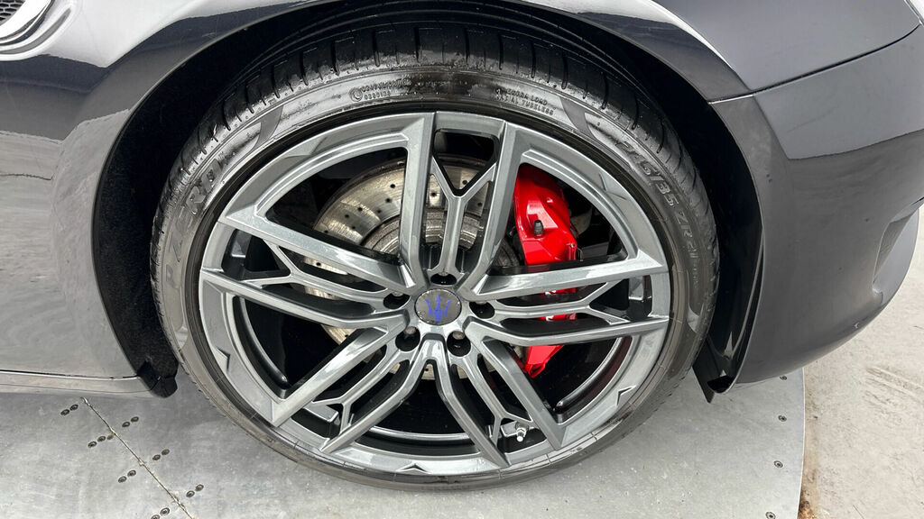 Maserati Quattroporte 3.0D V6 Zf Euro 6 4-Door Black #5
