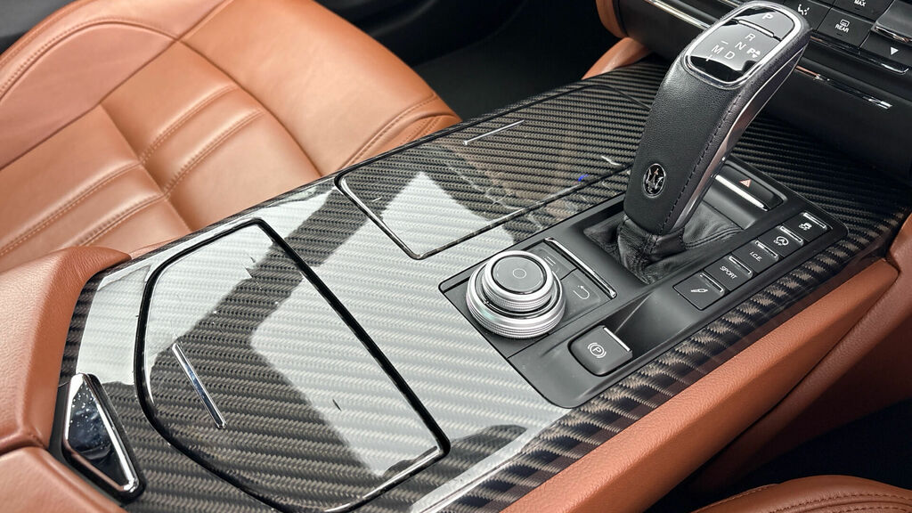 Maserati Quattroporte V6 Gransport Nerissimo Pack Black #27